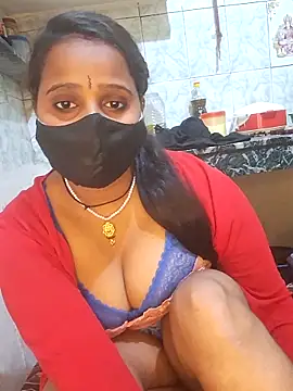 Minu love online show from 01/31/26, 07:23