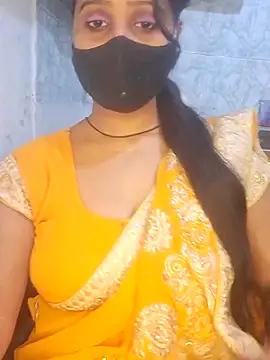 Minu love online show from 03/07/26, 10:54