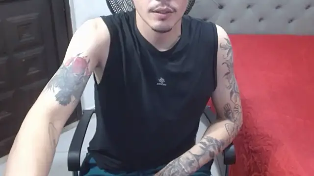 g0lden boss online show from 12/16/25, 08:46