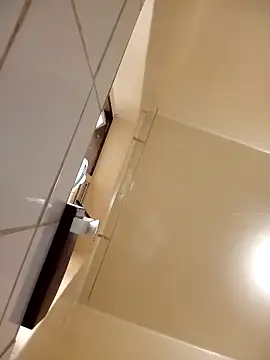 mojeemore online show from 01/18/26, 08:51