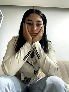 Scarlett 12 online show from 09/26/25, 11:06