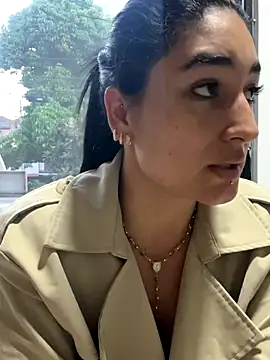 Scarlett 12 online show from 10/14/25, 11:55