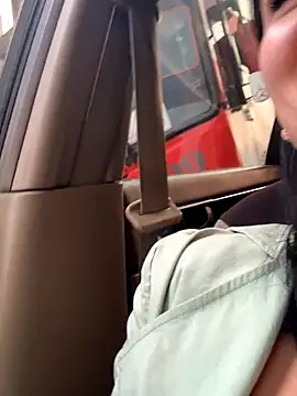 Scarlett 12 online show from 10/15/25, 11:40