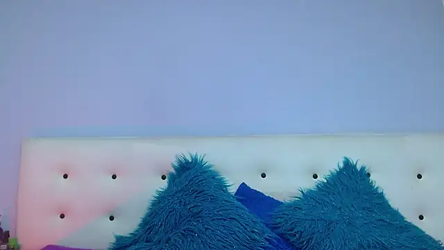 Kate Gale online show from 09/22/25, 11:22