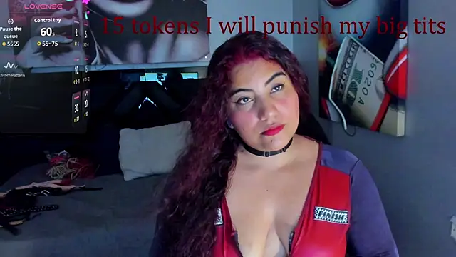 Snapshot of Sara_Bdsm_ chatting on 06/24/26, 12:59 Sara Bdsm online show from 06/24/26, 12:59