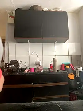 bruna438 online show from 11/19/25, 12:27