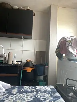 bruna438 online show from 10/28/25, 02:38