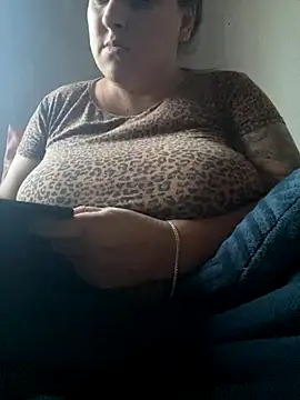 bruna438 online show from 11/29/25, 09:59