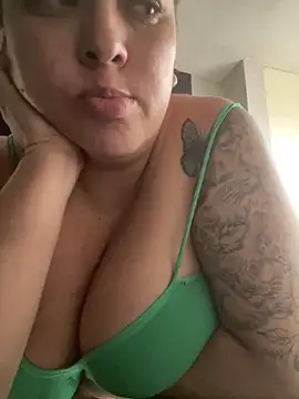 bruna438 online show from 03/22/26, 12:18