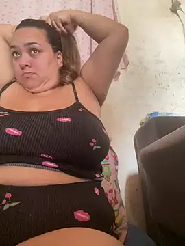 bruna438 online show from 05/06/26, 01:48