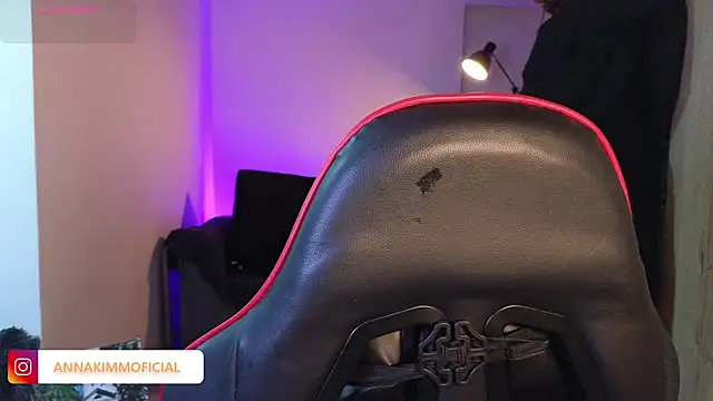 AnnaKimm online show from 09/09/25, 11:03