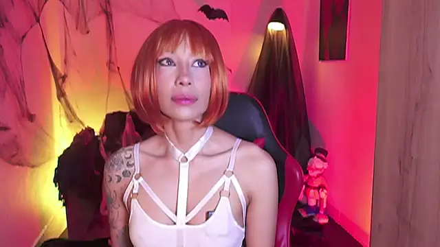 AnnaKimm online show from 10/25/25, 11:49