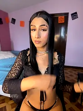 Snapshot of _Denisse444 chatting on 11/14/25, 08:01 Denisse444 online show from 11/14/25, 08:01