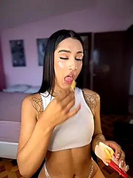 Snapshot of _Denisse444 chatting on 12/04/25, 08:41 Denisse444 online show from 12/04/25, 08:41