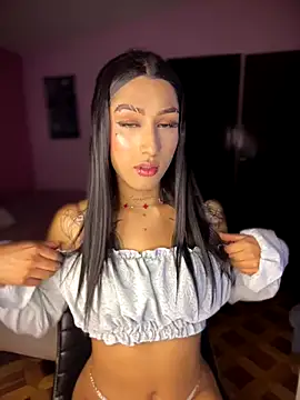 Snapshot of _Denisse444 chatting on 11/22/25, 11:14 Denisse444 online show from 11/22/25, 11:14