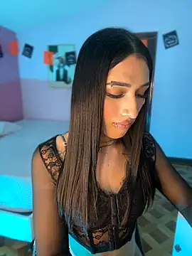 Snapshot of _Denisse444 chatting on 10/25/25, 09:26 Denisse444 online show from 10/25/25, 09:26