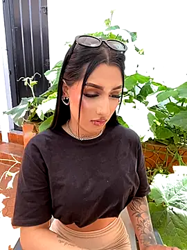 Snapshot of _Denisse444 chatting on 11/07/25, 05:17 Denisse444 online show from 11/07/25, 05:17