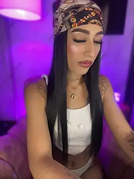 Snapshot of _Denisse444 chatting on 07/17/26, 09:23 Denisse444 online show from 07/17/26, 09:23