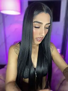 Snapshot of _Denisse444 chatting on 07/08/26, 10:32 Denisse444 online show from 07/08/26, 10:32