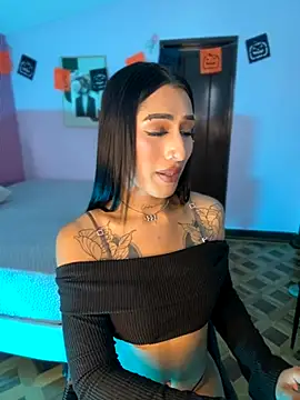 Snapshot of _Denisse444 chatting on 10/21/25, 09:03 Denisse444 online show from 10/21/25, 09:03