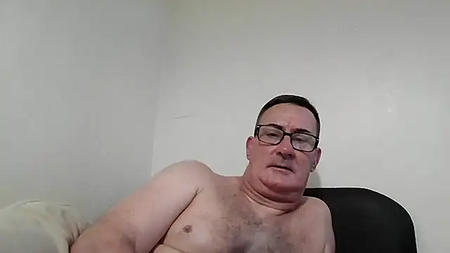 goldenman59 online show from 10/29/25, 01:10