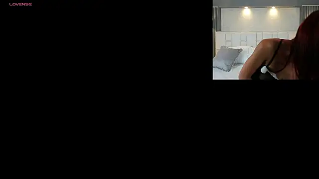 LunnaBlake online show from 03/05/26, 04:20