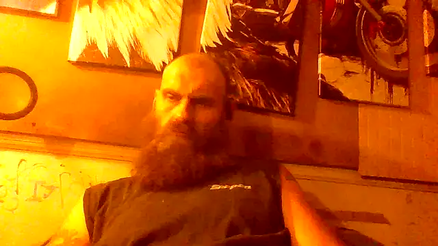 Snapshot of Cowboy815 chatting on 06/17/26, 03:17 Cowboy815 online show from 06/17/26, 03:17