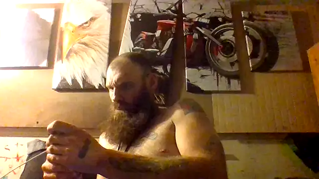Snapshot of Cowboy815 chatting on 07/16/26, 06:10 Cowboy815 online show from 07/16/26, 06:10