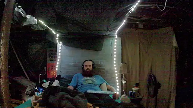 Cowboy815 online show from 11/29/25, 01:39