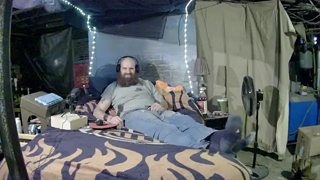 Cowboy815 online show from 12/03/25, 07:57