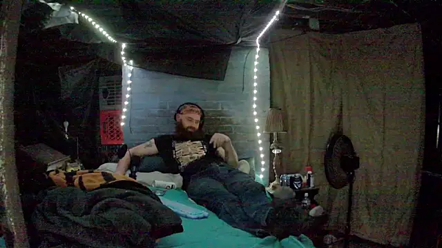 Cowboy815 online show from 11/22/25, 03:05