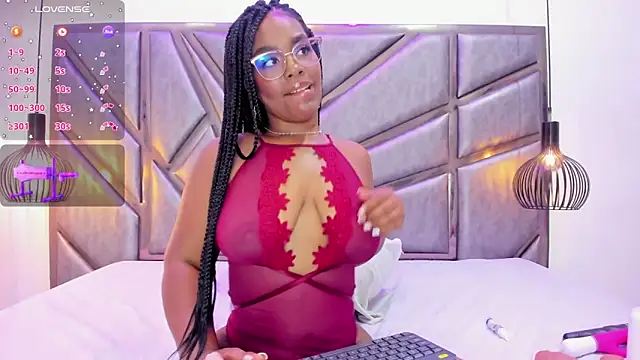 HannaaGates online show from 09/10/25, 01:59