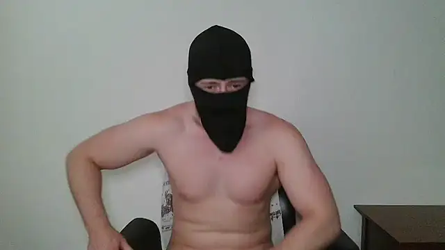 Snapshot of PhantomGent chatting on 06/27/26, 06:47 PhantomGent online show from 06/27/26, 06:47