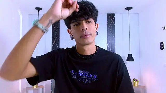 Franvill Trato online show from 11/03/25, 07:39