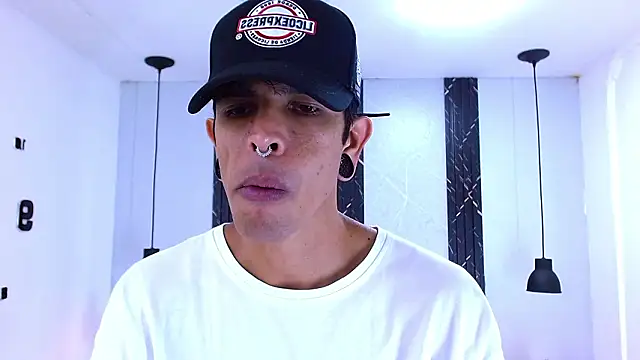 Franvill Trato online show from 03/06/26, 07:20