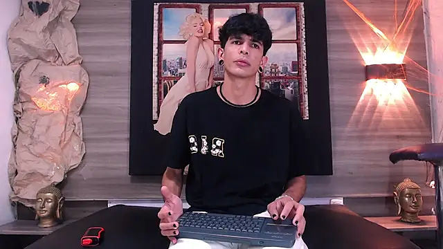 Franvill Trato online show from 10/25/25, 07:14