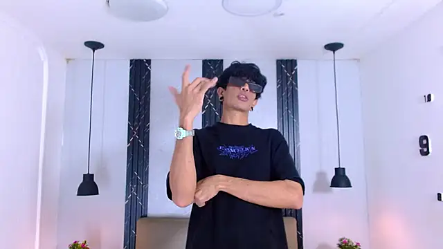 Franvill Trato online show from 11/26/25, 07:25