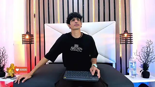 Franvill Trato online show from 11/27/25, 07:36