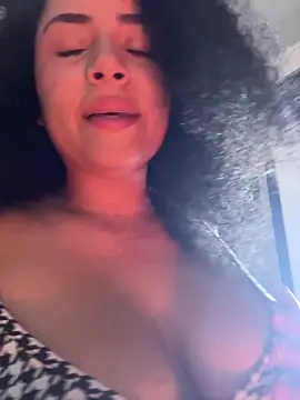 AfroSalvaje online show from 12/16/25, 01:10