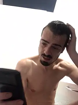 Snapshot of jaycoy22 chatting on 01/17/26, 02:53 jaycoy22 online show from 01/17/26, 02:53