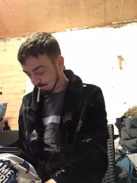 Snapshot of jaycoy22 chatting on 02/21/26, 09:44 jaycoy22 online show from 02/21/26, 09:44