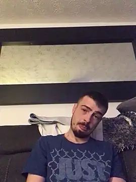 Snapshot of jaycoy22 chatting on 02/03/26, 06:13 jaycoy22 online show from 02/03/26, 06:13