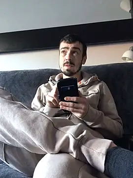 Snapshot of jaycoy22 chatting on 01/10/26, 11:16 jaycoy22 online show from 01/10/26, 11:16