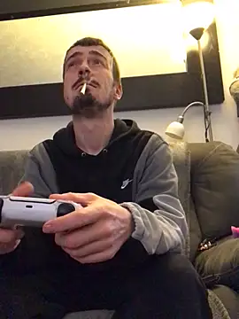 Snapshot of jaycoy22 chatting on 01/05/26, 06:00 jaycoy22 online show from 01/05/26, 06:00