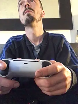 jaycoy22 online show from 04/05/26, 06:47