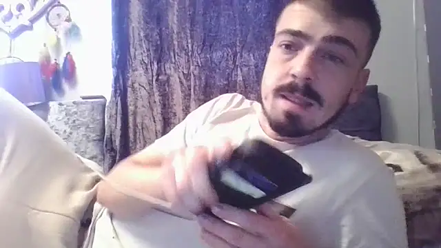 jaycoy22 online show from 09/21/25, 01:49