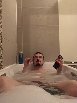 Snapshot of jaycoy22 chatting on 02/13/26, 03:12 jaycoy22 online show from 02/13/26, 03:12