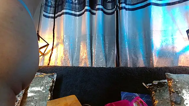 Cristal Gem1 online show from 02/06/26, 04:30