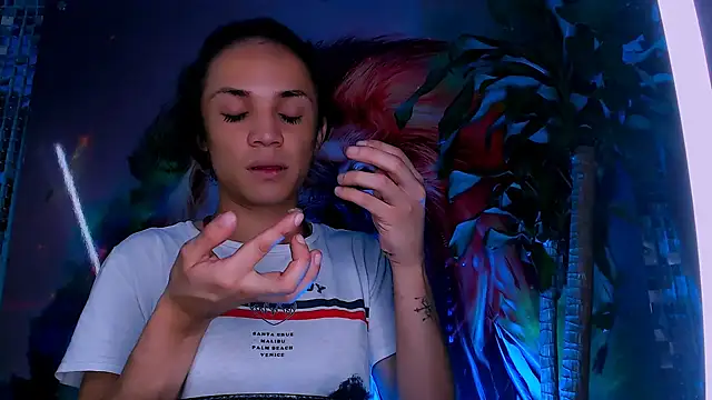 Cristal Gem1 online show from 11/11/25, 03:12