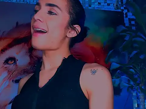 Cristal Gem1 online show from 11/17/25, 11:47